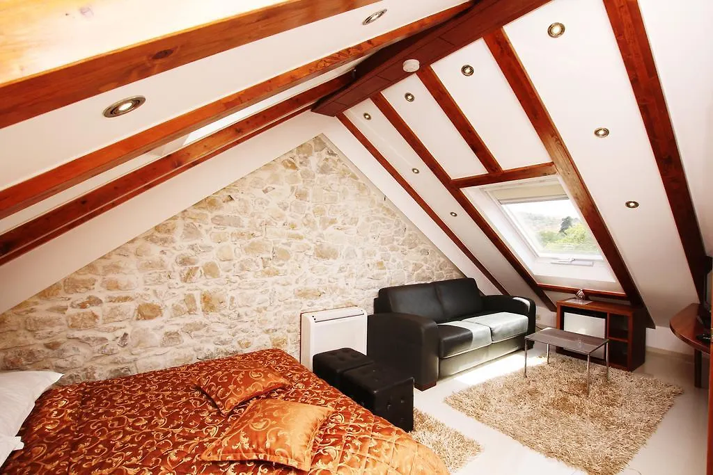 Villa Kampanel Trogir Bed & Breakfast