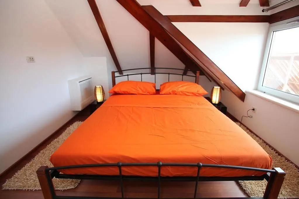 Villa Kampanel Trogir Bed & Breakfast